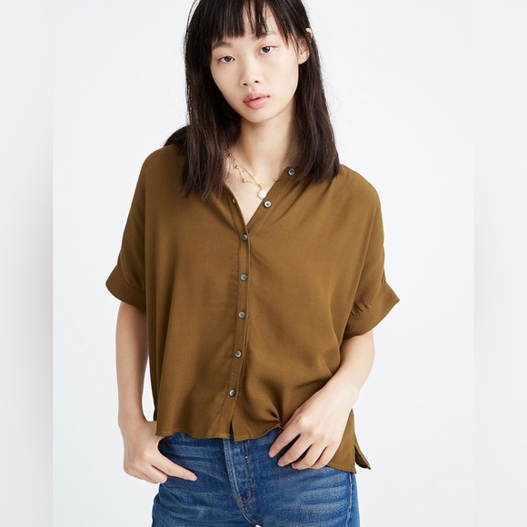 Madewell Getaway Oversized Button-Down Shirt. Size XS. Color Asparagus. - Picture 1 of 10